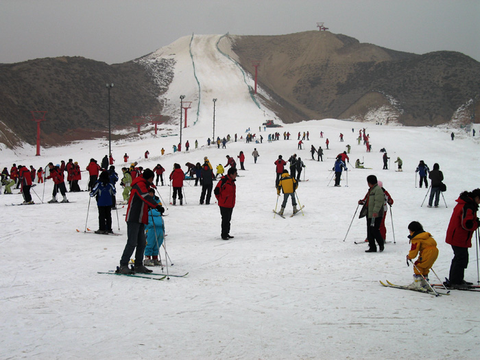 兰州西北高原滑雪场(原大青山滑雪场)天气 兰州西北高原滑雪场(原大青山滑雪场)天气