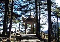 黄山曙光亭天气 黄山曙光亭天气