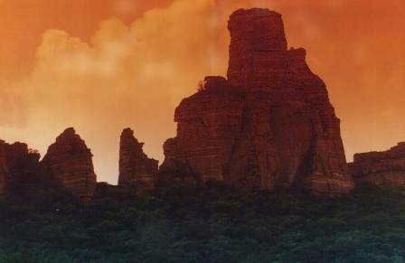 石家庄嶂石岩天气 石家庄嶂石岩天气