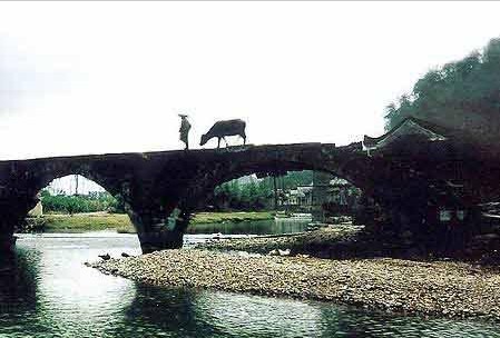 丽江梓里古镇天气 丽江梓里古镇天气