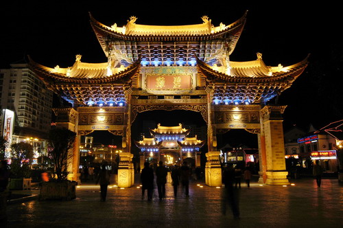 昆明金马碧鸡坊天气 昆明金马碧鸡坊天气