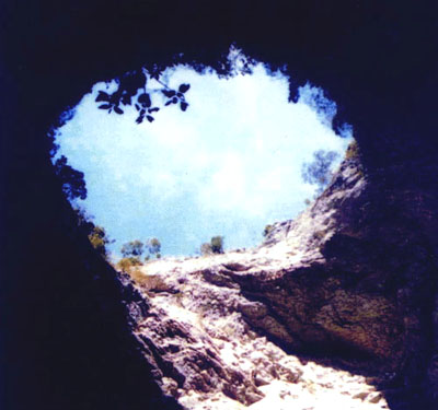 曲靖天坑奇观天气 曲靖天坑奇观天气