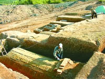 红河个旧石榴坝古墓葬群天气 红河个旧石榴坝古墓葬群天气