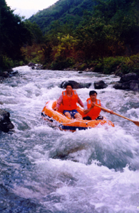 西安辋河峡谷漂流天气 西安辋河峡谷漂流天气